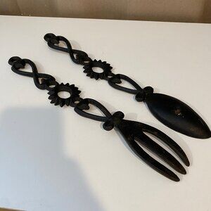 Vintage Wilton Cast Iron Fork & Spoon Wall Decor Set 13”‎ Black Kitchen Art